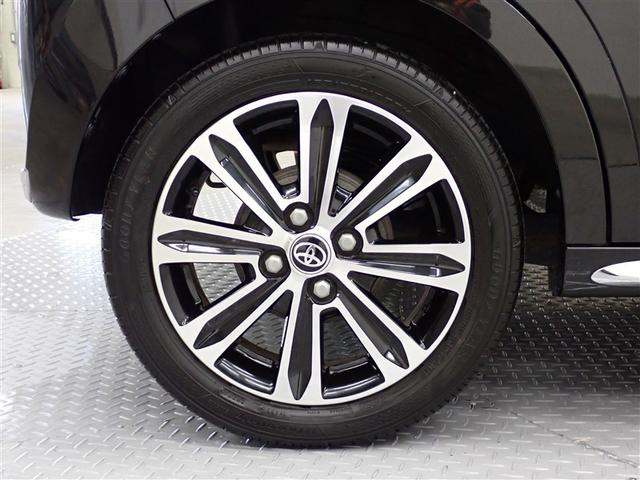 �������h���X�A�b�v���Ă���鏃���A���~�z�C�[��