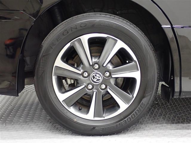 ノア Ｓｉ　ダブルバイビーＩＩＩ　フルセグ　メモリーナビ　ＤＶＤ再生　バックカメラ　衝突被害軽減システム　ＥＴＣ　両側電動スライド　ＬＥＤヘッドランプ　ウオークスルー　乗車定員７人　３列シート　記録簿　アイドリングストップ（9枚目）