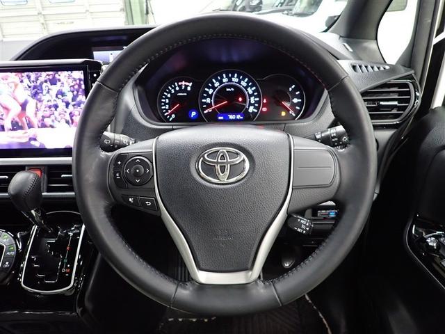 ノア Ｓｉ　ダブルバイビー　フルセグ　メモリーナビ　ＤＶＤ再生　バックカメラ　衝突被害軽減システム　ＥＴＣ　両側電動スライド　ＬＥＤヘッドランプ　ウオークスルー　乗車定員７人　３列シート　記録簿　アイドリングストップ（30枚目）