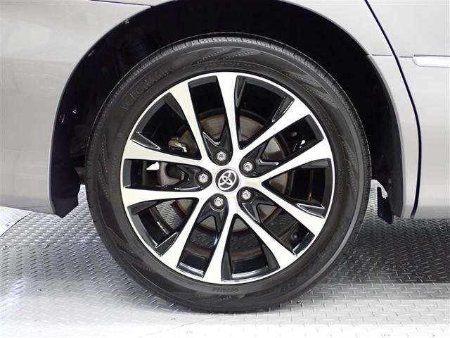 �������h���X�A�b�v���Ă���鏃���A���~�z�C�[��