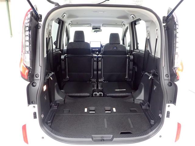 シエンタ ハイブリッドＺ　メモリーナビ　衝突被害軽減システム　ＥＴＣ　両側電動スライド　ＬＥＤヘッドランプ　ウオークスルー　乗車定員７人　３列シート（13枚目）