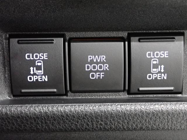 シエンタ ハイブリッドＺ　メモリーナビ　衝突被害軽減システム　ＥＴＣ　両側電動スライド　ＬＥＤヘッドランプ　ウオークスルー　乗車定員７人　３列シート（30枚目）