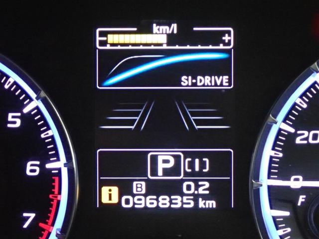 レヴォーグ １．６ＧＴ－Ｓアイサイト　４ＷＤ　フルセグ　メモリーナビ　ＤＶＤ再生　バックカメラ　衝突被害軽減システム　ＥＴＣ　ＬＥＤヘッドランプ　記録簿　アイドリングストップ（18枚目）