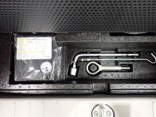 デイズ Ｊ　エマージェンシーブレーキ・レス　ワンセグ　メモリーナビ　記録簿（6枚目）