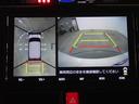 バックモニターと一緒にパノラミックビューモニター搭載！後方だけでなく、車を真上から見るように周囲の安全確認をサポートします