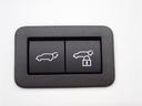 パワーバックドア装備!運転席からワンタッチで自由にバックドアを開閉。荷物を積み下ろしもラクチンです
