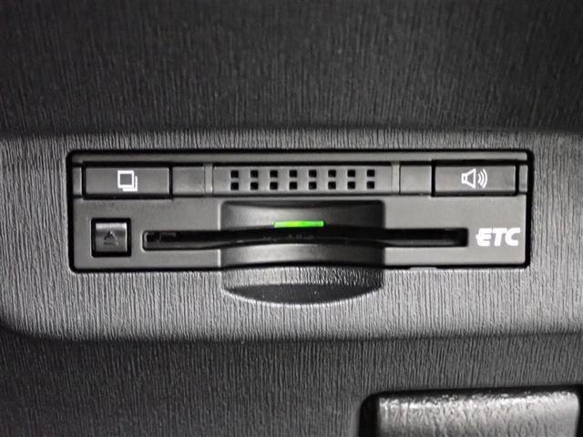 プリウス Ｓ　フルセグ　メモリーナビ　ＤＶＤ再生　バックカメラ　ＥＴＣ　ＨＩＤヘッドライト　記録簿（30枚目）
