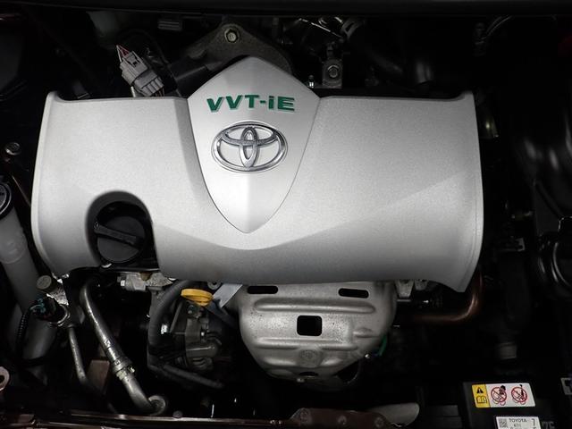 シエンタ Ｇ　クエロ　フルセグ　メモリーナビ　ＤＶＤ再生　バックカメラ　衝突被害軽減システム　ＥＴＣ　ドラレコ　両側電動スライド　ＬＥＤヘッドランプ　ウオークスルー　乗車定員７人　３列シート　記録簿　アイドリングストップ（6枚目）