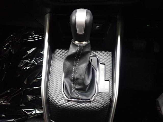 ライズ Ｚ　フルセグ　メモリーナビ　ＤＶＤ再生　バックカメラ　衝突被害軽減システム　ＥＴＣ　ＬＥＤヘッドランプ　記録簿　アイドリングストップ（27枚目）