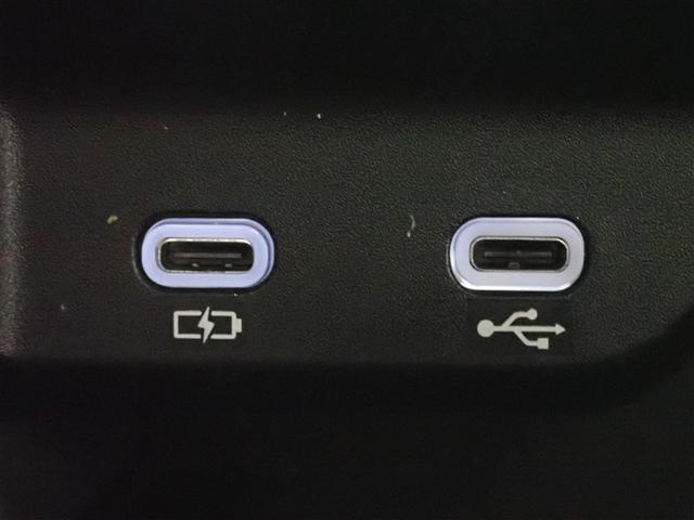 アルファードハイブリッド Z 革シート サンルーフ 4WD フルセグ メモリーナビ ミュージックプレイヤー接続可 後席モニター バックカメラ 衝突被害軽減システム ETC 両側電動スライド LEDヘッドランプ 乗車定員7人 記録簿(33枚目)