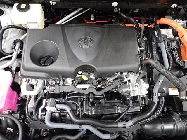 ＲＡＶ４ ハイブリッドＧ　４ＷＤ　フルセグ　メモリーナビ　ミュージックプレイヤー接続可　バックカメラ　衝突被害軽減システム　ＥＴＣ　ドラレコ　ＬＥＤヘッドランプ　フルエアロ（7枚目）
