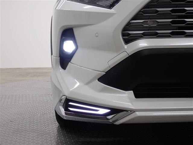 ＲＡＶ４ ハイブリッドＧ　４ＷＤ　フルセグ　メモリーナビ　ミュージックプレイヤー接続可　バックカメラ　衝突被害軽減システム　ＥＴＣ　ドラレコ　ＬＥＤヘッドランプ　フルエアロ（12枚目）