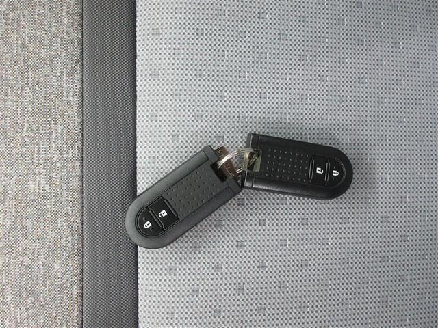 パッソ Ｘ　ＬパッケージＳ　フルセグ　メモリーナビ　ＤＶＤ再生　バックカメラ　衝突被害軽減システム　ＥＴＣ　ドラレコ　ＬＥＤヘッドランプ　アイドリングストップ（40枚目）