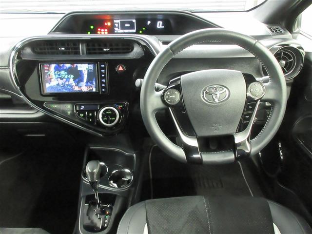 アクア Ｇ　ＧＲスポーツ　フルセグ　メモリーナビ　ＤＶＤ再生　バックカメラ　衝突被害軽減システム　ＥＴＣ　ＬＥＤヘッドランプ　ウオークスルー　３列シート（5枚目）