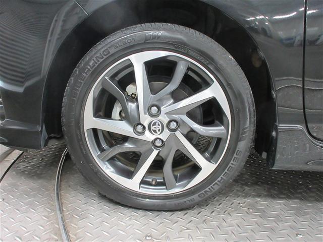 アクア Ｇ　ＧＲスポーツ　フルセグ　メモリーナビ　ＤＶＤ再生　バックカメラ　衝突被害軽減システム　ＥＴＣ　ＬＥＤヘッドランプ　ウオークスルー　３列シート（6枚目）