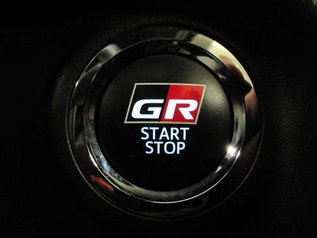 アクア Ｇ　ＧＲスポーツ　フルセグ　メモリーナビ　ＤＶＤ再生　バックカメラ　衝突被害軽減システム　ＥＴＣ　ＬＥＤヘッドランプ　ウオークスルー　３列シート（19枚目）