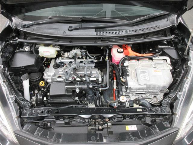 アクア Ｇ　ＧＲスポーツ　フルセグ　メモリーナビ　ＤＶＤ再生　バックカメラ　衝突被害軽減システム　ＥＴＣ　ＬＥＤヘッドランプ　ウオークスルー　３列シート（39枚目）