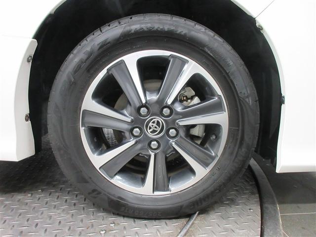 ヴォクシー ＺＳ　煌ＩＩＩ　フルセグ　メモリーナビ　ＤＶＤ再生　バックカメラ　衝突被害軽減システム　ＥＴＣ　両側電動スライド　ＬＥＤヘッドランプ　ウオークスルー　乗車定員７人　３列シート　記録簿　アイドリングストップ（6枚目）