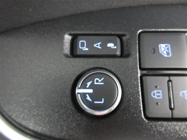 ヴォクシー ハイブリッドＳ－Ｚ　フルセグ　メモリーナビ　バックカメラ　衝突被害軽減システム　ＥＴＣ　ドラレコ　両側電動スライド　ＬＥＤヘッドランプ　乗車定員７人　３列シート（22枚目）