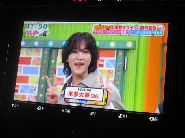 カスタムＧ－Ｔ　フルセグ　メモリーナビ　ＤＶＤ再生　バックカメラ　衝突被害軽減システム　ＥＴＣ　両側電動スライド　ＬＥＤヘッドランプ　ウオークスルー　アイドリングストップ（画像18）