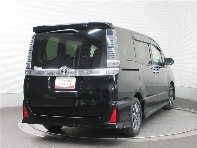 ヴォクシー ＺＳ　フルセグ　メモリーナビ　ＤＶＤ再生　後席モニター　バックカメラ　衝突被害軽減システム　ＥＴＣ　ドラレコ　両側電動スライド　ＬＥＤヘッドランプ　ウオークスルー　乗車定員７人　３列シート　記録簿（4枚目）