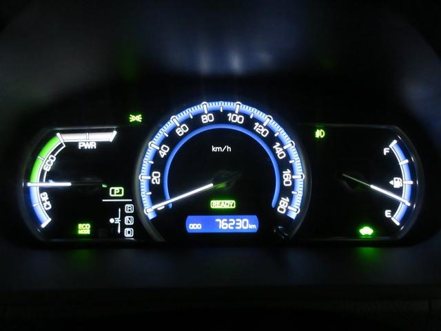 ヴォクシー ＺＳ　キラメキ２　フルセグ　メモリーナビ　ＤＶＤ再生　バックカメラ　衝突被害軽減システム　ＥＴＣ　ドラレコ　両側電動スライド　ＬＥＤヘッドランプ　ウオークスルー　乗車定員７人　３列シート（8枚目）