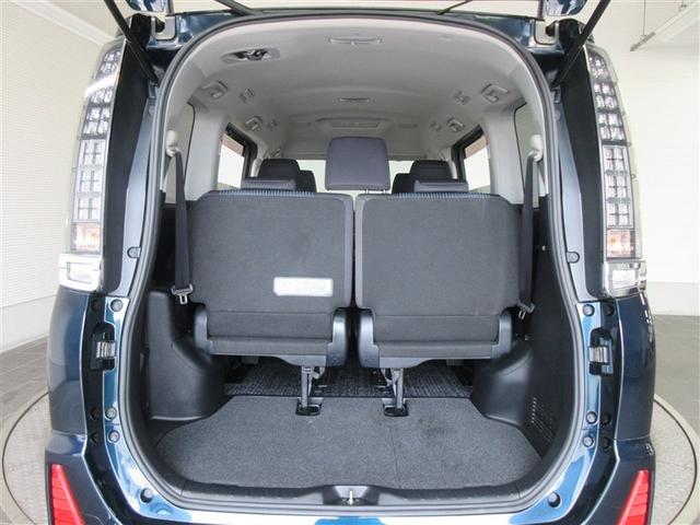 ヴォクシー ＺＳ　キラメキ２　フルセグ　メモリーナビ　ＤＶＤ再生　バックカメラ　衝突被害軽減システム　ＥＴＣ　ドラレコ　両側電動スライド　ＬＥＤヘッドランプ　ウオークスルー　乗車定員７人　３列シート（36枚目）