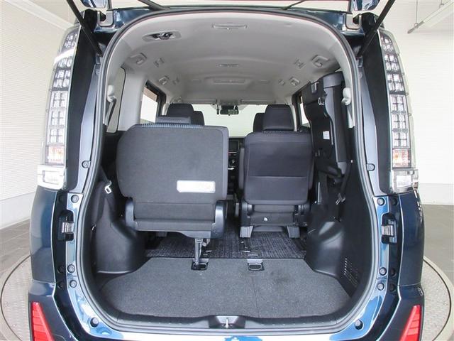 ヴォクシー ＺＳ　キラメキ２　フルセグ　メモリーナビ　ＤＶＤ再生　バックカメラ　衝突被害軽減システム　ＥＴＣ　ドラレコ　両側電動スライド　ＬＥＤヘッドランプ　ウオークスルー　乗車定員７人　３列シート（37枚目）