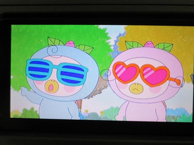 プリウス Ｓ　フルセグ　ＨＤＤナビ　ＤＶＤ再生　バックカメラ　ＥＴＣ　ＨＩＤヘッドライト　ワンオーナー　記録簿（18枚目）