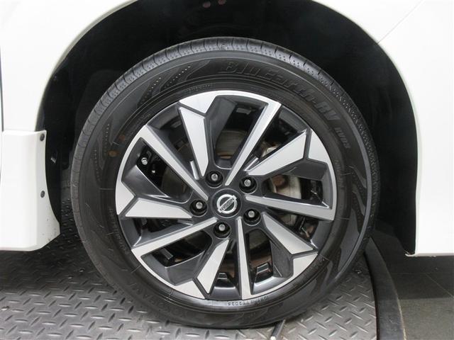 セレナ ハイウェイスターV フルセグ メモリーナビ DVD再生 バックカメラ 衝突被害軽減システム ETC ドラレコ 両側電動スライド LEDヘッドランプ ウオークスルー 乗車定員8人 3列シート 記録簿 アイドリングストップ(6枚目)