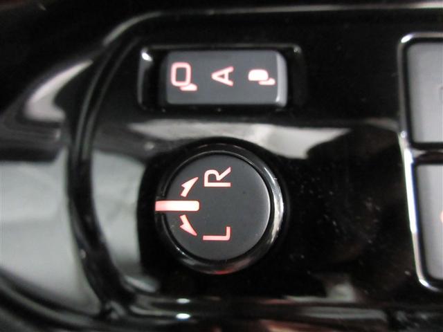 ヴォクシー ハイブリッドＺＳ　煌ＩＩＩ　フルセグ　メモリーナビ　ＤＶＤ再生　後席モニター　バックカメラ　衝突被害軽減システム　ＥＴＣ　ドラレコ　両側電動スライド　ＬＥＤヘッドランプ　乗車定員７人　３列シート　記録簿（18枚目）