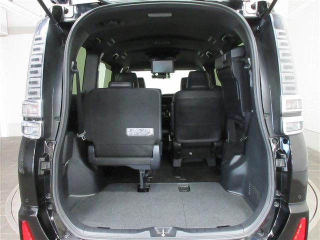 ヴォクシー ハイブリッドＺＳ　煌ＩＩＩ　フルセグ　メモリーナビ　ＤＶＤ再生　後席モニター　バックカメラ　衝突被害軽減システム　ＥＴＣ　ドラレコ　両側電動スライド　ＬＥＤヘッドランプ　乗車定員７人　３列シート　記録簿（35枚目）