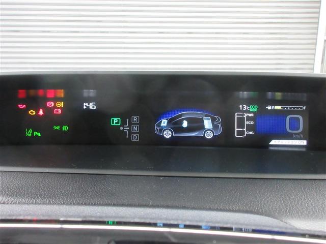 プリウス Ｓツーリングセレクション　フルセグ　メモリーナビ　ＤＶＤ再生　バックカメラ　衝突被害軽減システム　ＥＴＣ　ドラレコ　ＬＥＤヘッドランプ　フルエアロ　記録簿（7枚目）