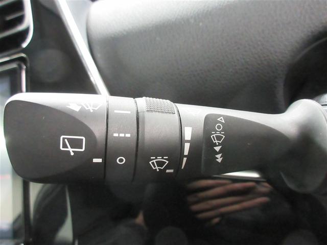 プリウス Ｓツーリングセレクション　フルセグ　メモリーナビ　ＤＶＤ再生　バックカメラ　衝突被害軽減システム　ＥＴＣ　ドラレコ　ＬＥＤヘッドランプ　フルエアロ　記録簿（23枚目）