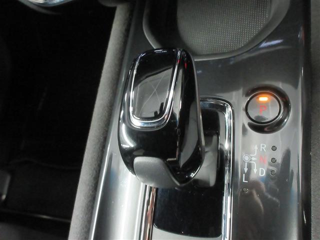 ヴェゼル ハイブリッドＲＳ・ホンダセンシング　フルセグ　メモリーナビ　ＤＶＤ再生　バックカメラ　衝突被害軽減システム　ＥＴＣ　ドラレコ　ＬＥＤヘッドランプ（15枚目）