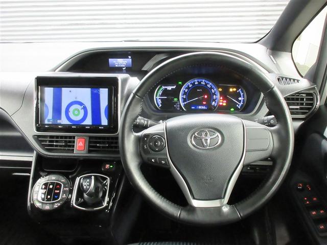 ヴォクシー ＺＳ　キラメキ２　フルセグ　メモリーナビ　ＤＶＤ再生　後席モニター　バックカメラ　衝突被害軽減システム　ＥＴＣ　両側電動スライド　ＬＥＤヘッドランプ　ウオークスルー　乗車定員７人　３列シート（5枚目）