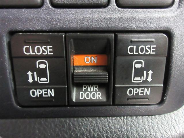 ヴォクシー ＺＳ　キラメキ２　フルセグ　メモリーナビ　ＤＶＤ再生　後席モニター　バックカメラ　衝突被害軽減システム　ＥＴＣ　両側電動スライド　ＬＥＤヘッドランプ　ウオークスルー　乗車定員７人　３列シート（22枚目）