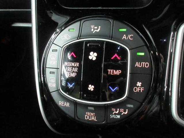 ヴォクシー ハイブリッドＺＳ　煌ＩＩ　フルセグ　メモリーナビ　ＤＶＤ再生　後席モニター　バックカメラ　衝突被害軽減システム　ＥＴＣ　ドラレコ　両側電動スライド　ＬＥＤヘッドランプ　ウオークスルー　乗車定員７人　３列シート（12枚目）