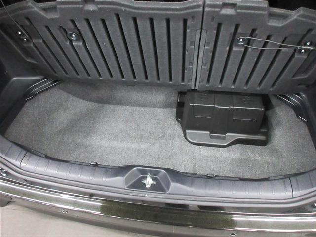 ヴォクシー ハイブリッドＺＳ　煌ＩＩ　フルセグ　メモリーナビ　ＤＶＤ再生　後席モニター　バックカメラ　衝突被害軽減システム　ＥＴＣ　ドラレコ　両側電動スライド　ＬＥＤヘッドランプ　ウオークスルー　乗車定員７人　３列シート（37枚目）