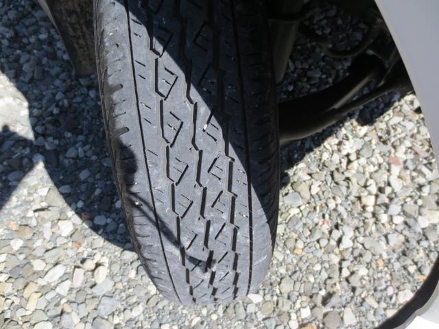 キャリイトラック KC 軽トラック MT エアコン パワーステアリング 運転席エアバッグ CD MD(9枚目)