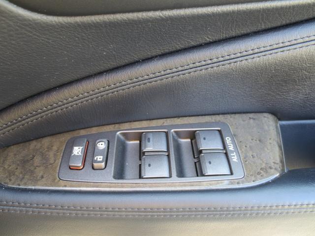ＬＳ ＬＳ４６０　バージョンＣ　Ｉパッケージ　クリアランスソナー　オートクルーズコントロール　ナビ　ＴＶ　アルミホイール　ＨＩＤ　ＡＴ　シートエアコン　スマートキー　電動格納ミラー　盗難防止システム　パワーシート　ＣＤ　ＭＤ（29枚目）
