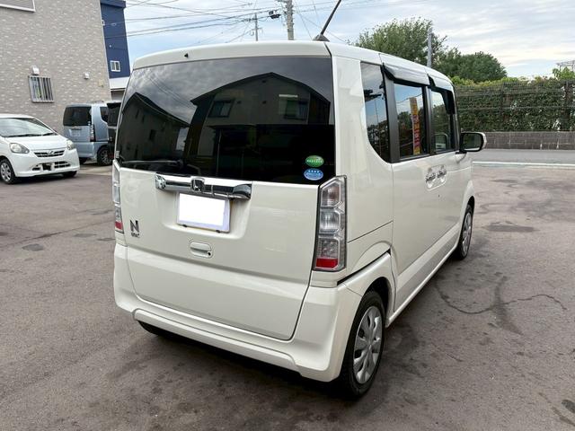 N-BOX G SSパッケージ バックカメラ/ナビ・テレビ/Bluetooth接続/シートヒーター/ETC/CD再生/両側電動スライドドア/ベンチシート/フルフラット(9枚目)