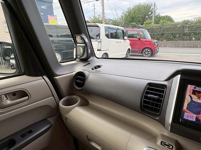 N-BOX G SSパッケージ バックカメラ/ナビ・テレビ/Bluetooth接続/シートヒーター/ETC/CD再生/両側電動スライドドア/ベンチシート/フルフラット(25枚目)