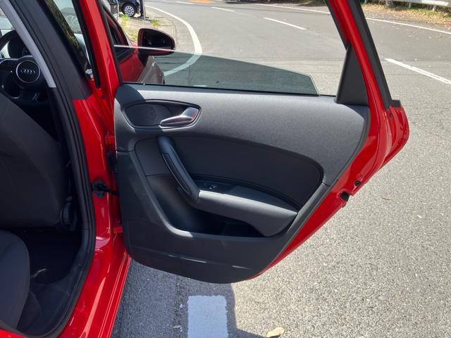 Ａ１スポーツバック １．０ＴＦＳＩ　／ターボ／純正メモリーナビ／Ｂｌｕｅｔｏｏｔｈ／デジタルルームミラー／ドライブレコーダー／Ｓトロニック／ＬＥＤライト／純正１５ｉｎｃｈアルミホイール（34枚目）