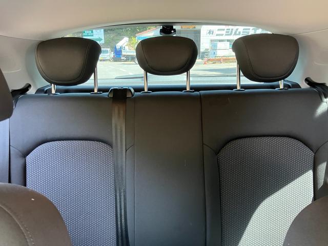 Ａ１スポーツバック １．０ＴＦＳＩ　／ターボ／純正メモリーナビ／Ｂｌｕｅｔｏｏｔｈ／デジタルルームミラー／ドライブレコーダー／Ｓトロニック／ＬＥＤライト／純正１５ｉｎｃｈアルミホイール（41枚目）