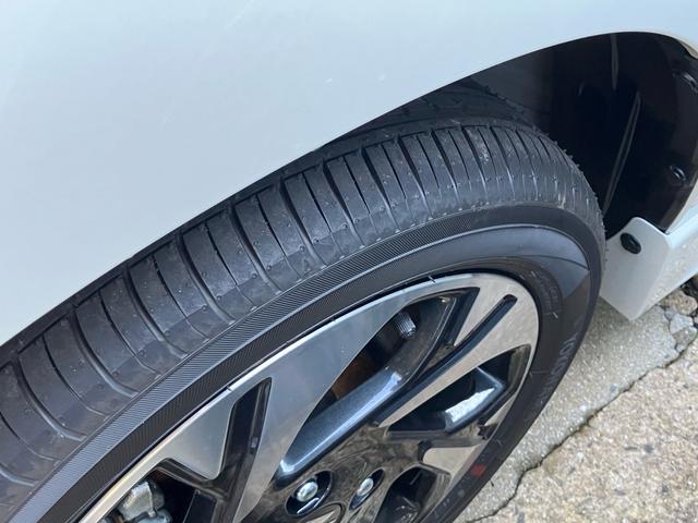 スペーシアカスタム ハイブリッドＸＳ　ヘッドアップディスプレイ／１５インチアルミホイール／両側電動スライドドア／プッシュスタート／スマートキー２個／シートヒーター／車検令和１０年９月（8枚目）