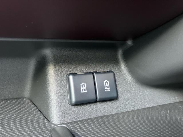 スペーシアカスタム ハイブリッドＸＳ　ヘッドアップディスプレイ／１５インチアルミホイール／両側電動スライドドア／プッシュスタート／スマートキー２個／シートヒーター／車検令和１０年９月（25枚目）