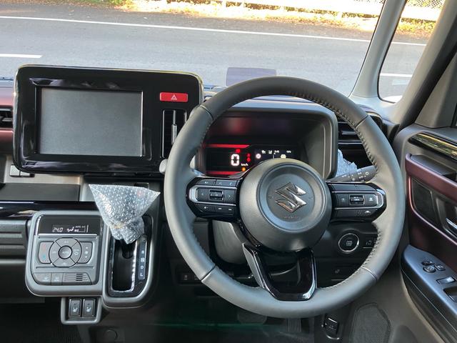 スペーシアカスタム ハイブリッドＸＳ　ヘッドアップディスプレイ／シートヒーター／両側電動スライドドア／スマートキー２個／１５インチアルミホイール／車検令和１０年９月（3枚目）