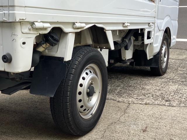 キャリイトラック ＫＣエアコン・パワステ　エアコン／パワーステアリング／運転席助手席エアバッグ／マニュアル５速／三方開／車検令和１０年１月（22枚目）