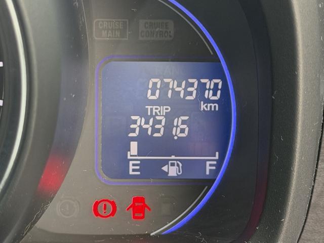 Ｎ－ＯＮＥ プレミアム・Ｌパッケージ　ナビ・ワンセグＴＶ　ＥＴＣ　バックカメラ　スマートキー　アイドリングストップ　ディスプレイオーディオ　アルミホイール　ＨＩＤヘッドランプ　ＣＤ・ＤＶＤ再生（10枚目）